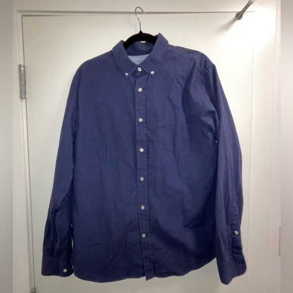 Banana Republic Long Sleeve Button Down - Picture 1 of 3